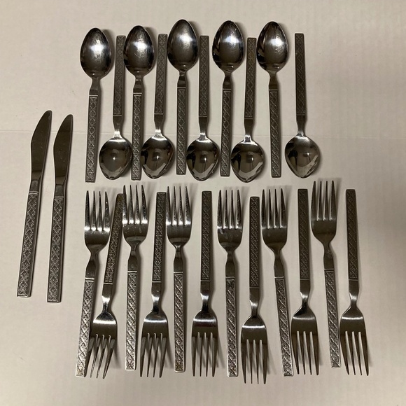 Vintage Frontier Airlines Flatware 24 Pieces Stainless Steel Japan - Picture 1 of 9